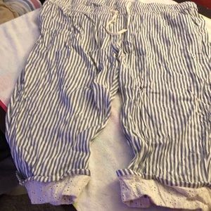 Lane Bryant 26/28 Striped Crops with Eyelet Detail